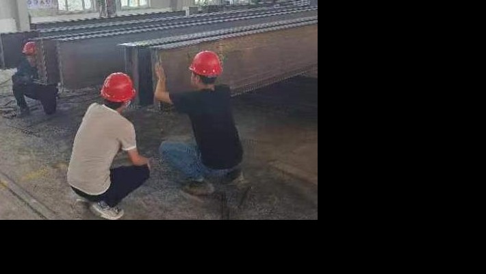 【同心抗疫 共克時艱】裝備公司各生產(chǎn)經(jīng)營單位疫情防控、生產(chǎn)經(jīng)營工作“兩手抓” “兩不誤”
